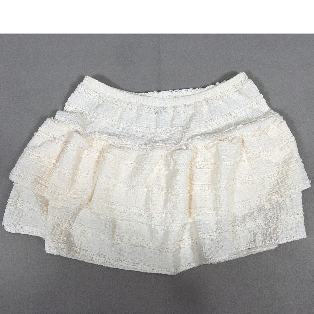SHEIN Women Cream Tiered Ruffle Mini Skirt Lace Trim Textured Size L 8/10